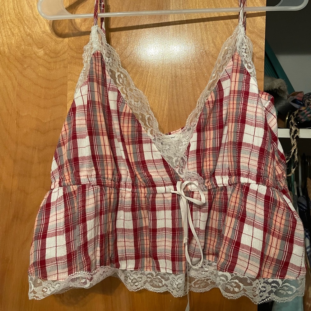 American Eagle Top ✨